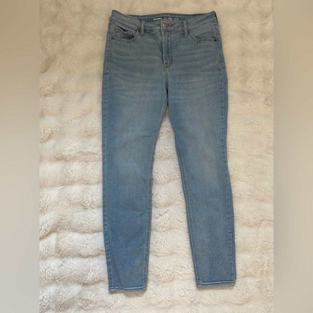 Old Navy Super Skinny High Rise Rockstar Jeans
